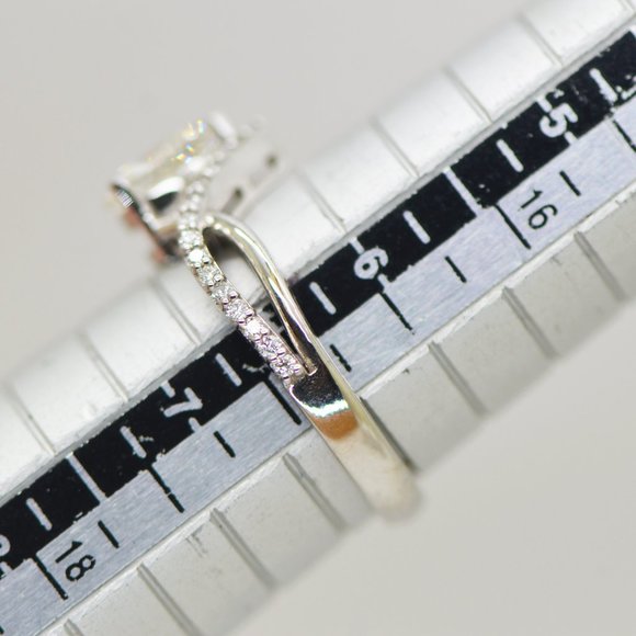 Diamond Infinity Engagement Ring Split Shank 0.86 Ct Natural Pear White 14K Gold - Picture 4 of 9